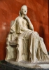 Портретная статуя женщины
